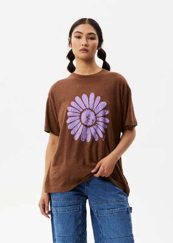 AFENDS Womens Daisy Slay - Oversized Graphic T-Shirt - Toffee