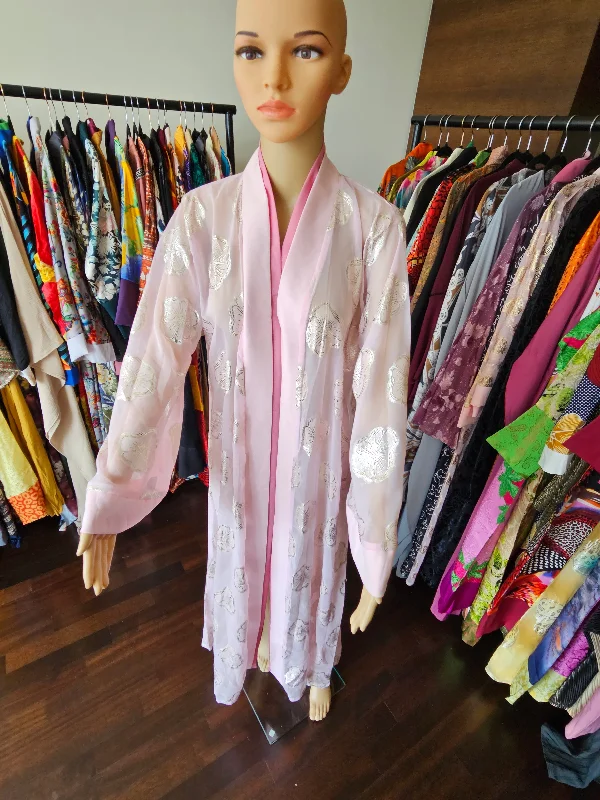 Charlotte pink abaya